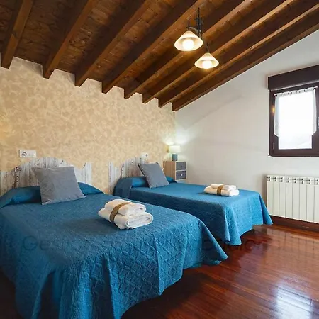 Hotel Casa Azul De Perlleces 3*