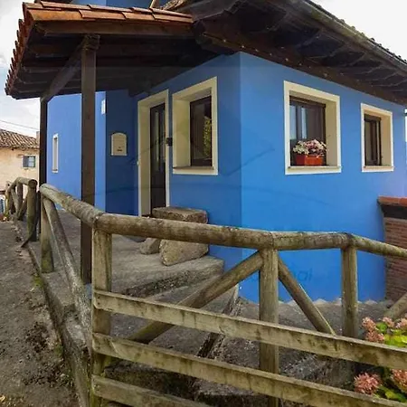 Casa Azul De Perlleces